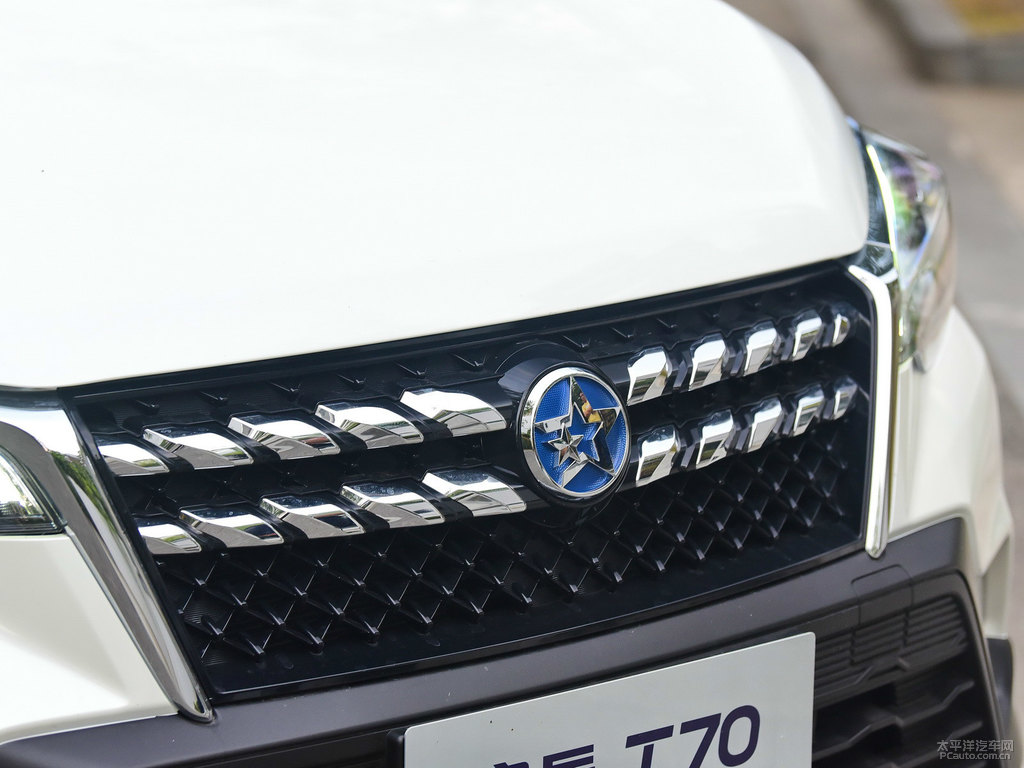 珠光白啟辰T70車頭外觀圖片