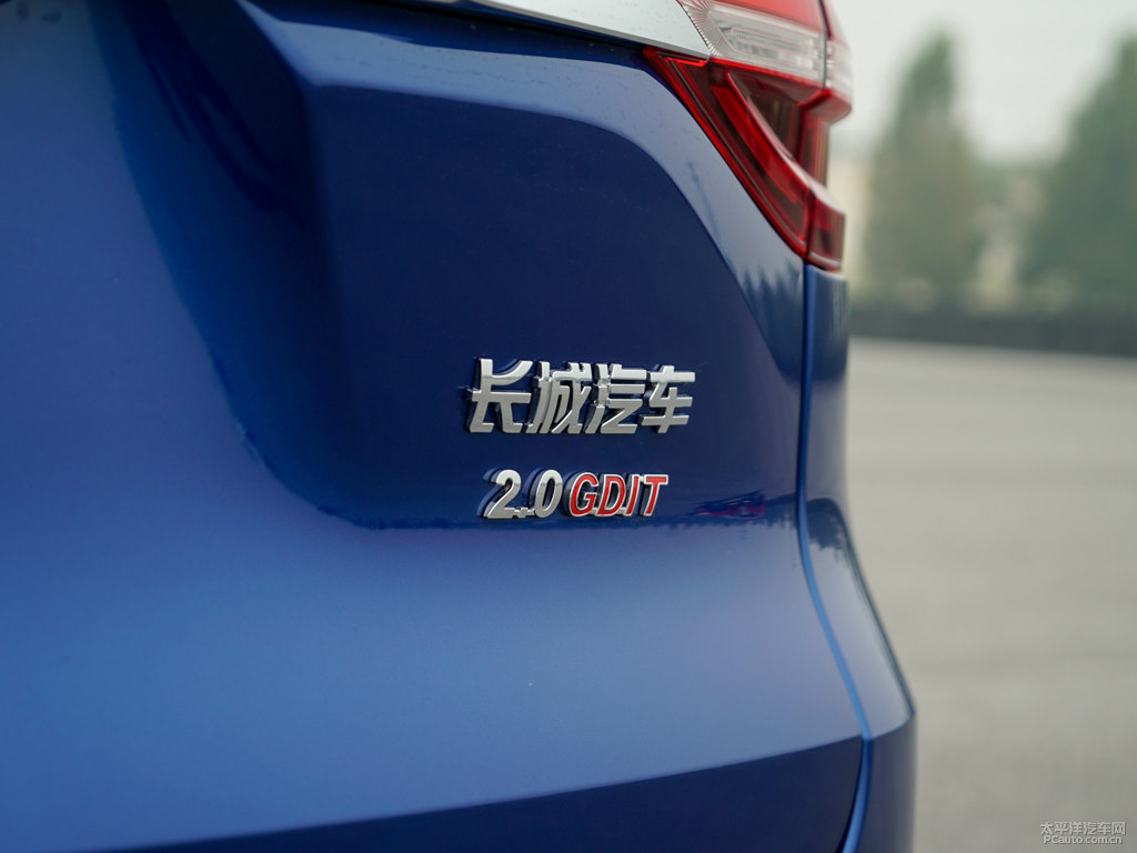深海藍(lán)哈弗F7車尾外觀圖片