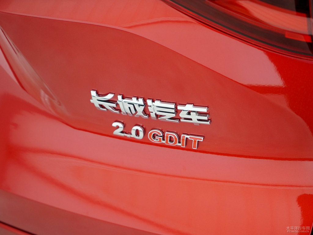 旭日紅哈弗F7車尾外觀圖片