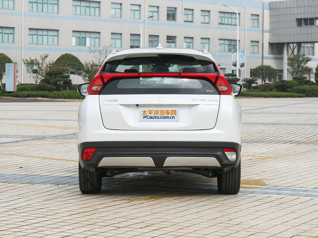 珍珠白奕歌整車外觀外觀圖片