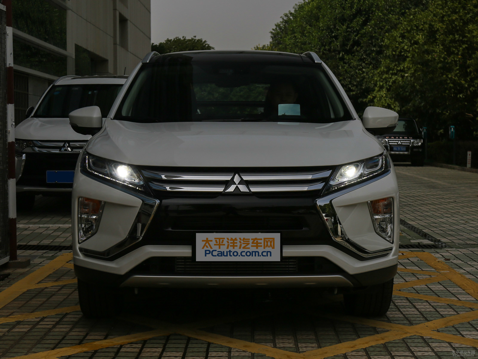 奕歌外觀高清大圖