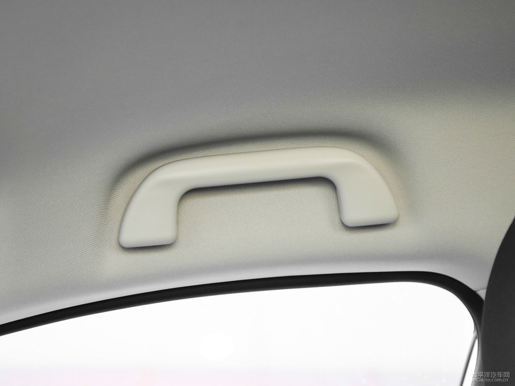 漢密爾頓白哈弗H2車廂內(nèi)飾圖片