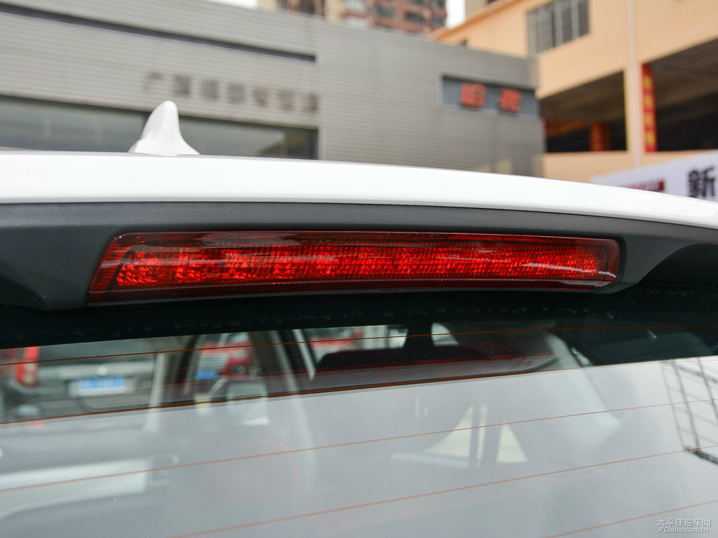 漢密爾頓白哈弗H2車尾外觀圖片