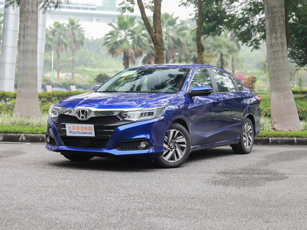 極光藍(lán)凌派整車外觀外觀圖片