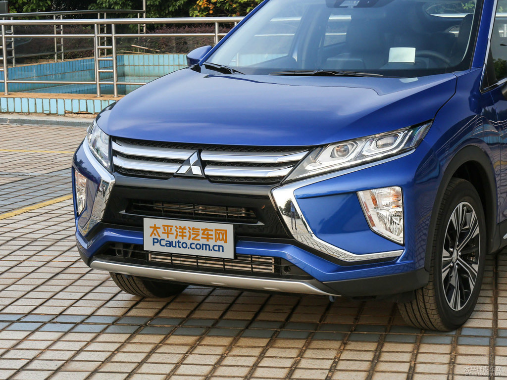 水晶藍(lán)奕歌車頭外觀圖片