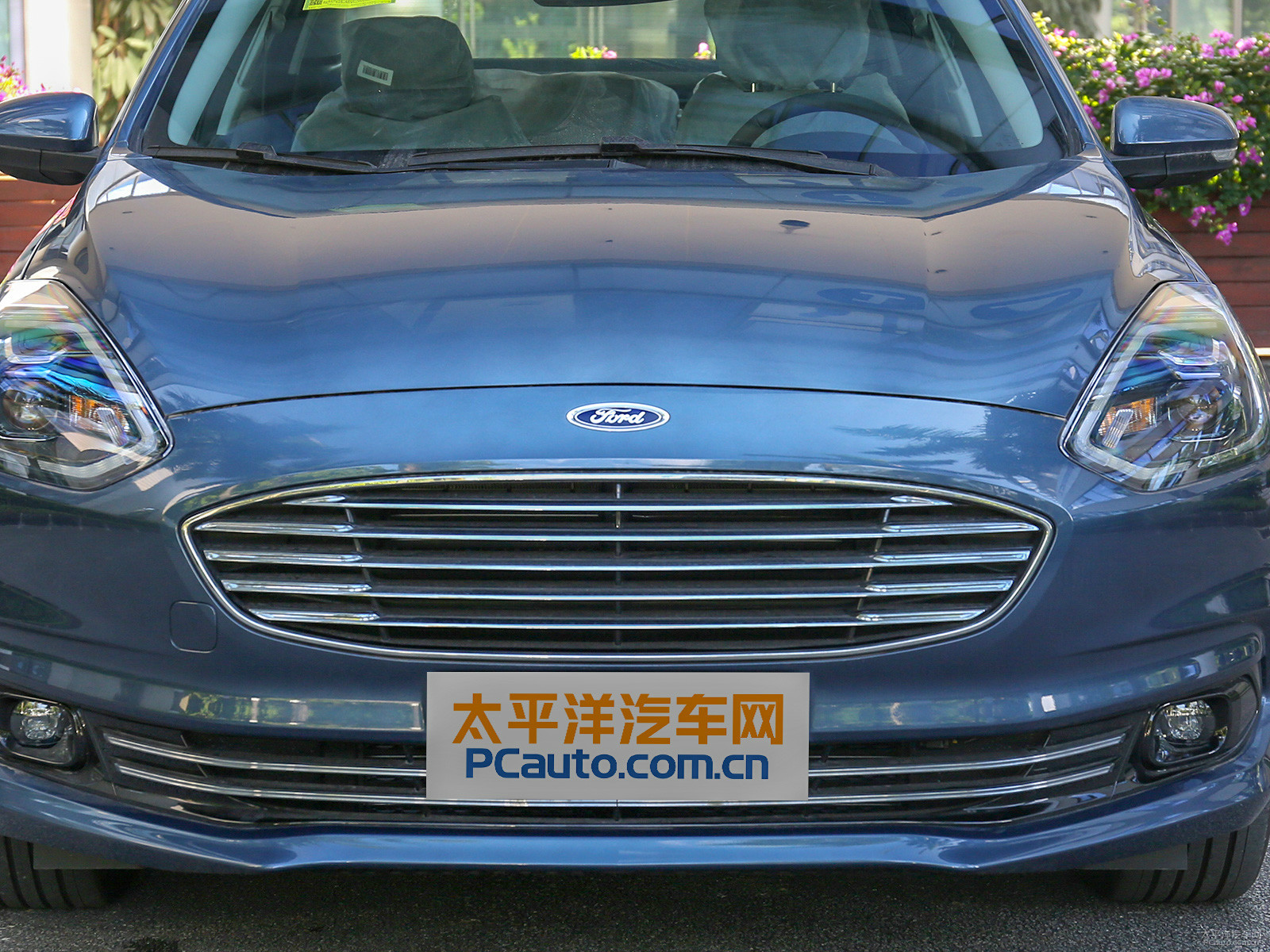 福睿斯外觀高清大圖