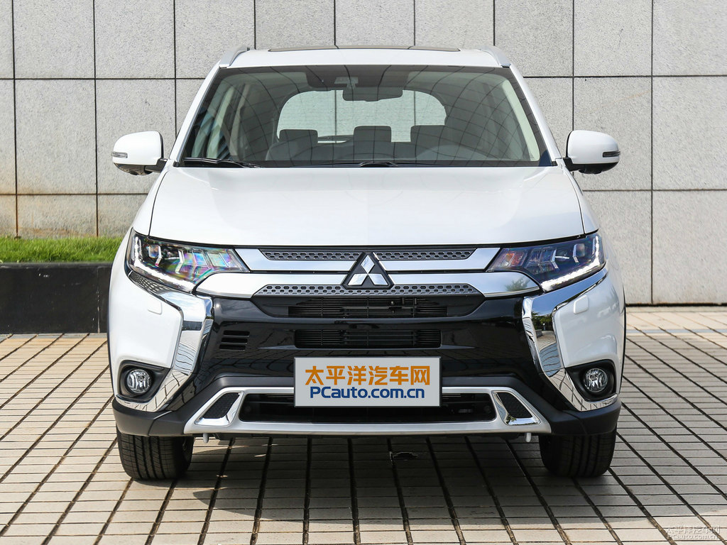 珍珠白歐藍(lán)德車頭外觀圖片