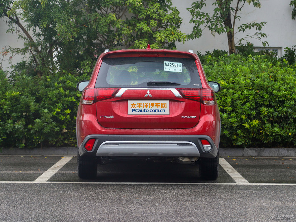 寶石紅歐藍(lán)德整車外觀外觀圖片