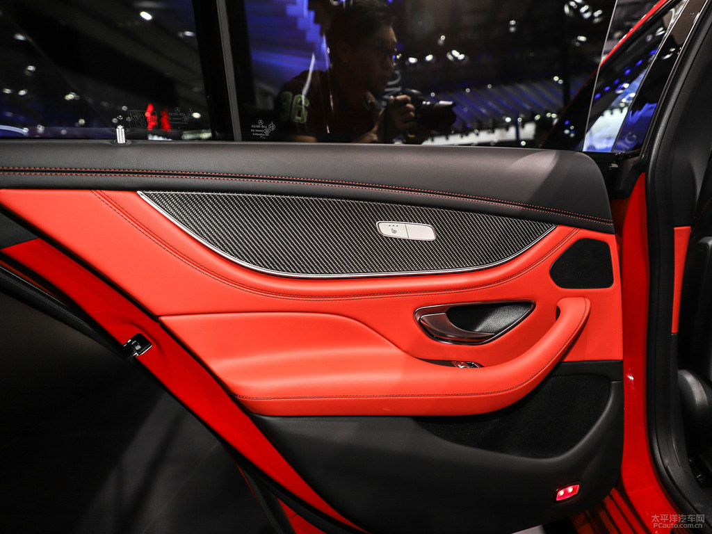 AMG GTDƬ