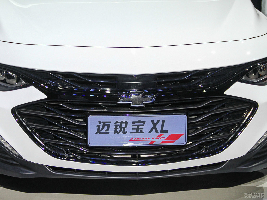 流光白邁銳寶XL車(chē)頭外觀圖片