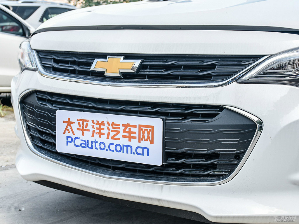 珍珠白科沃茲車頭外觀圖片