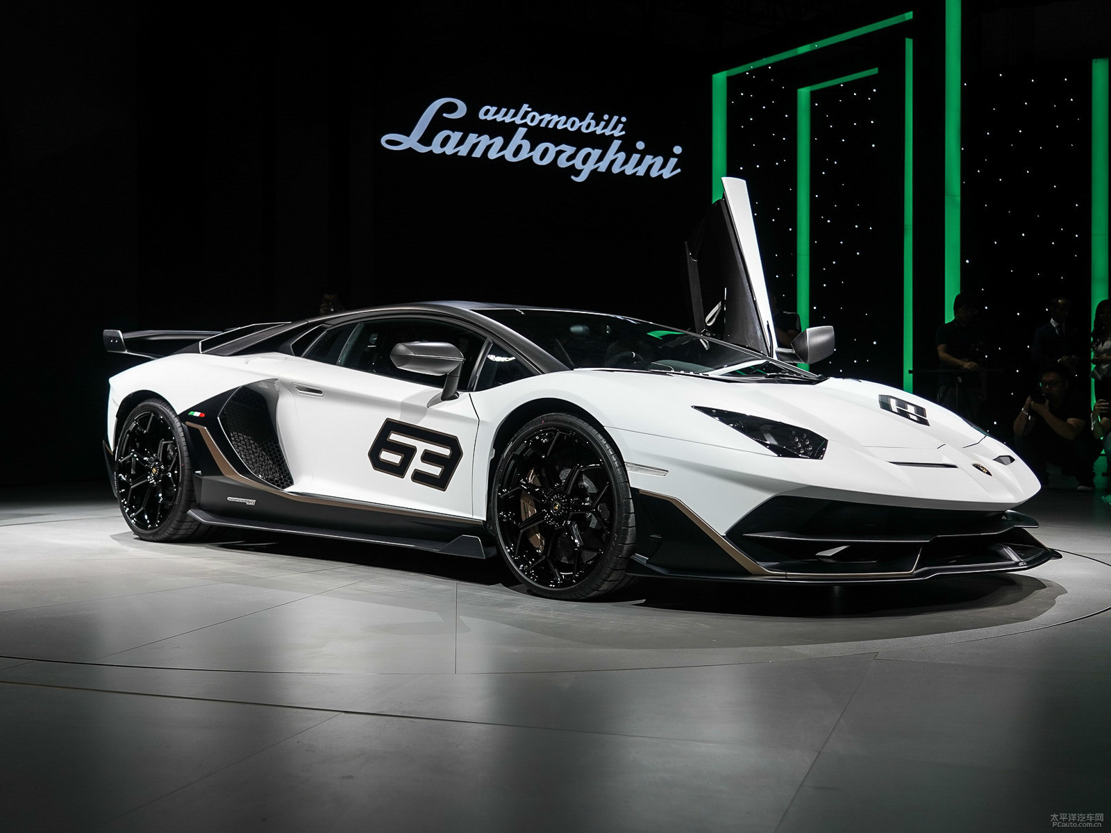 Aventador外觀高清大圖