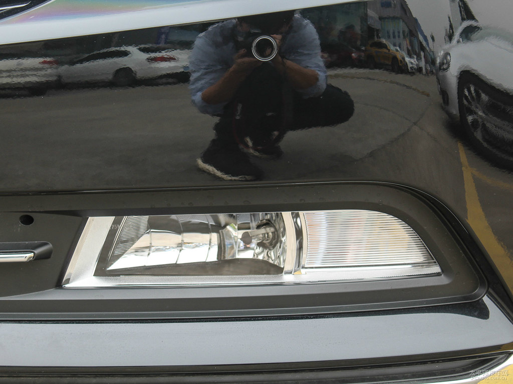 幻影黑邁騰車頭外觀圖片