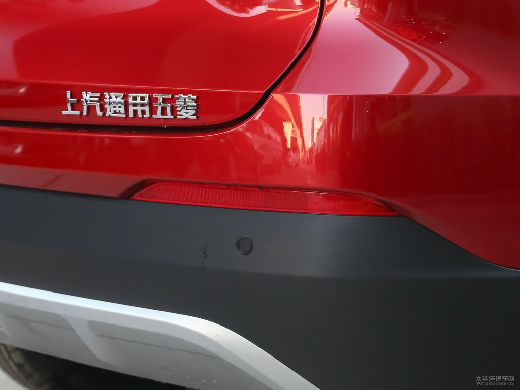 金屬紅寶駿510車尾外觀圖片