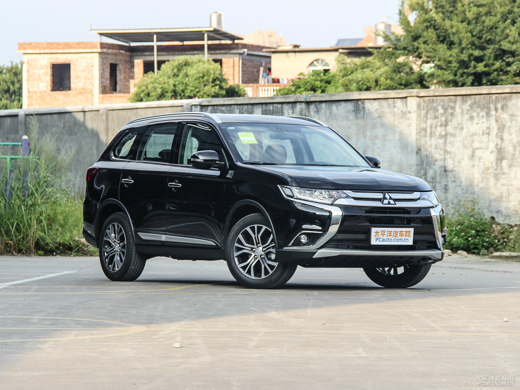 珍珠黑歐藍(lán)德整車外觀外觀圖片
