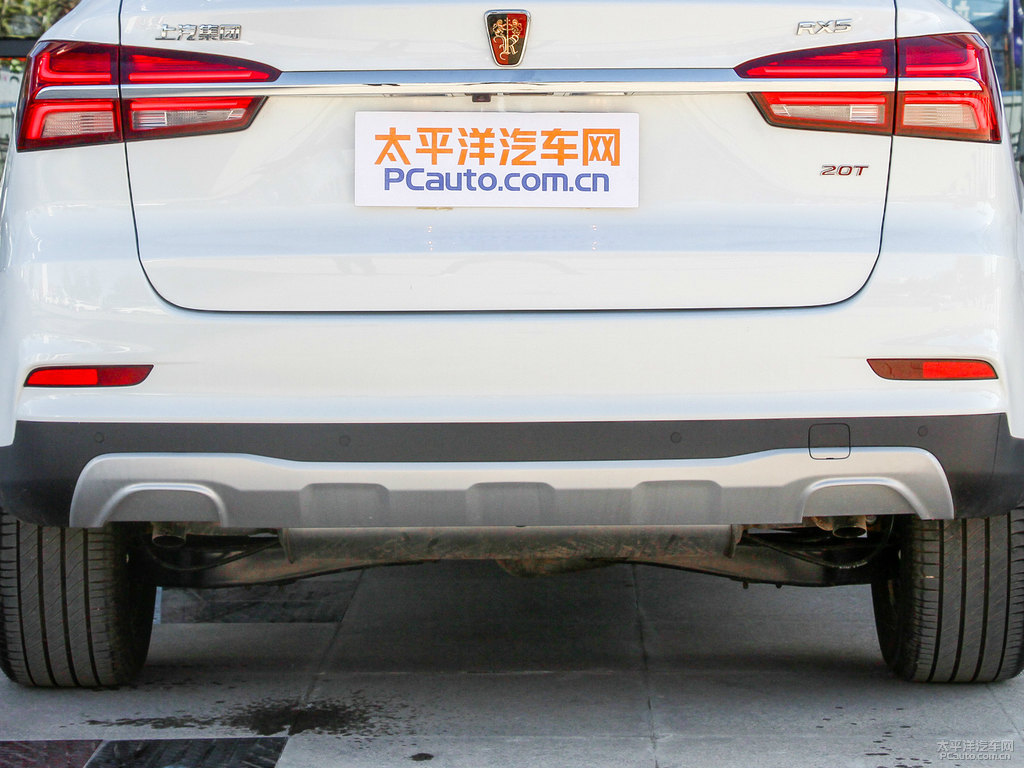 典雅白榮威RX5車尾外觀圖片