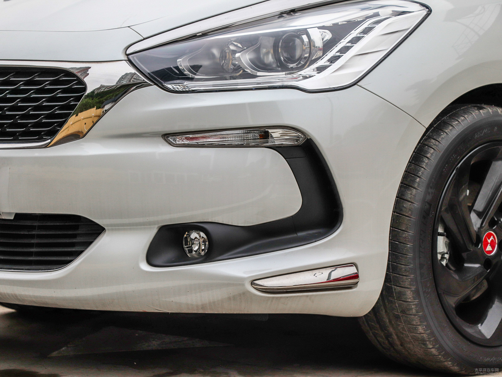 DS 5外觀高清大圖