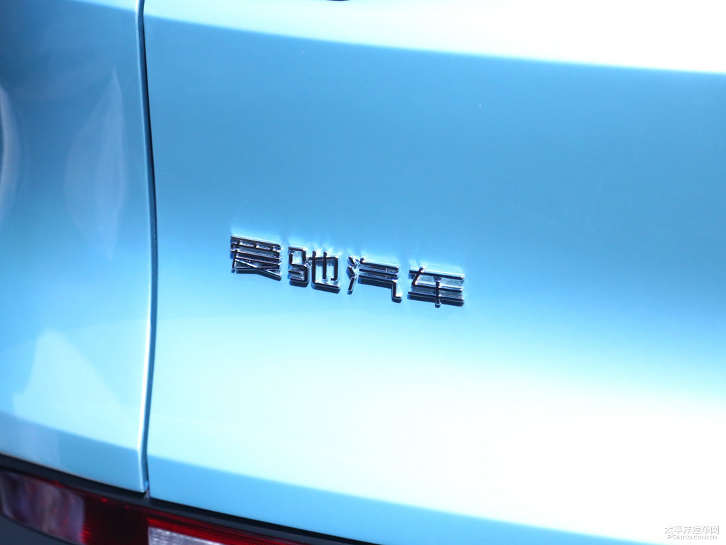 愛馳U5車尾外觀圖片