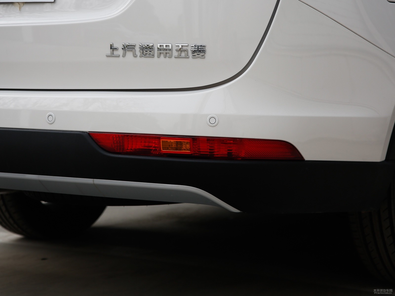 寶駿730外觀高清大圖