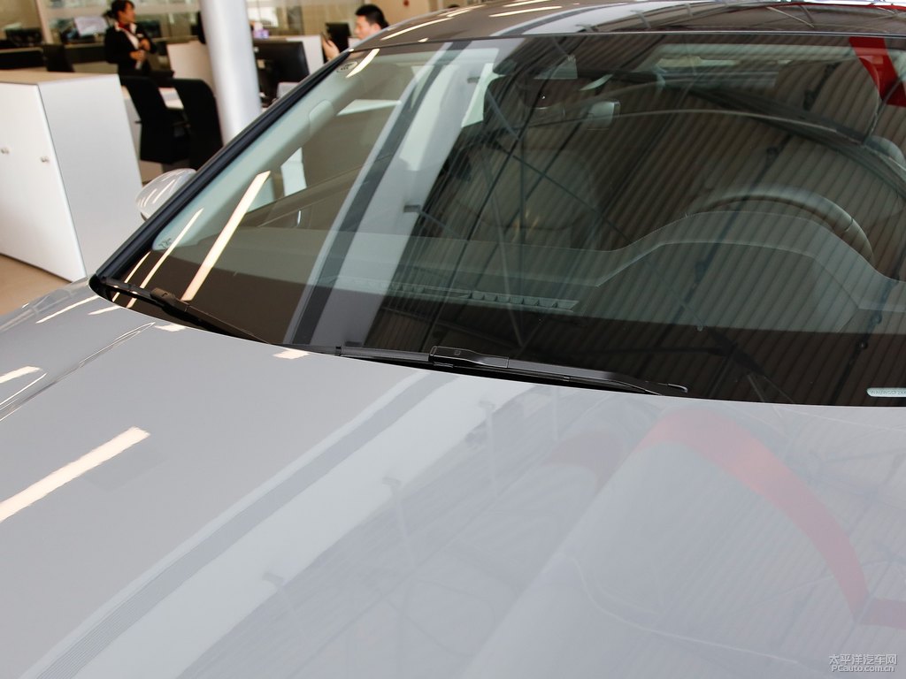 納多灰奧迪A7車身外觀圖片