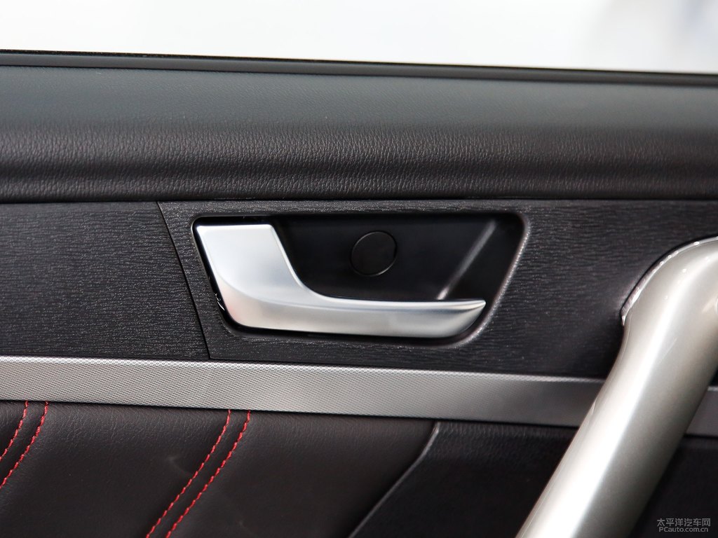簡約白哈弗M6車廂內(nèi)飾圖片