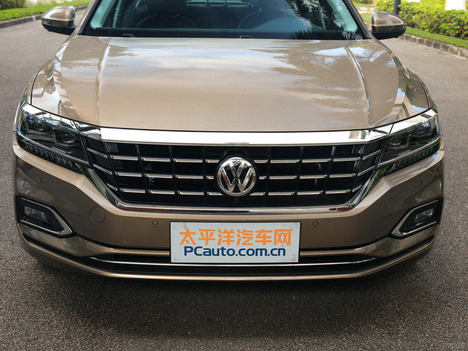 帕薩特外觀高清大圖