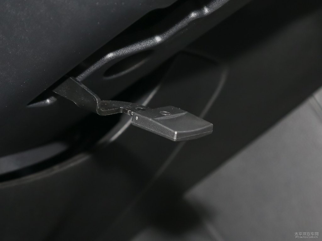 ǹ׌E310Wп؃(ni)DƬ