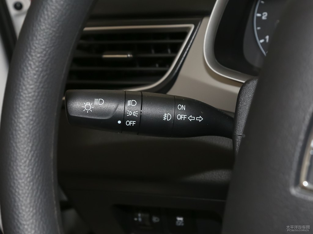 ǹ׌E310Wп؃(ni)DƬ