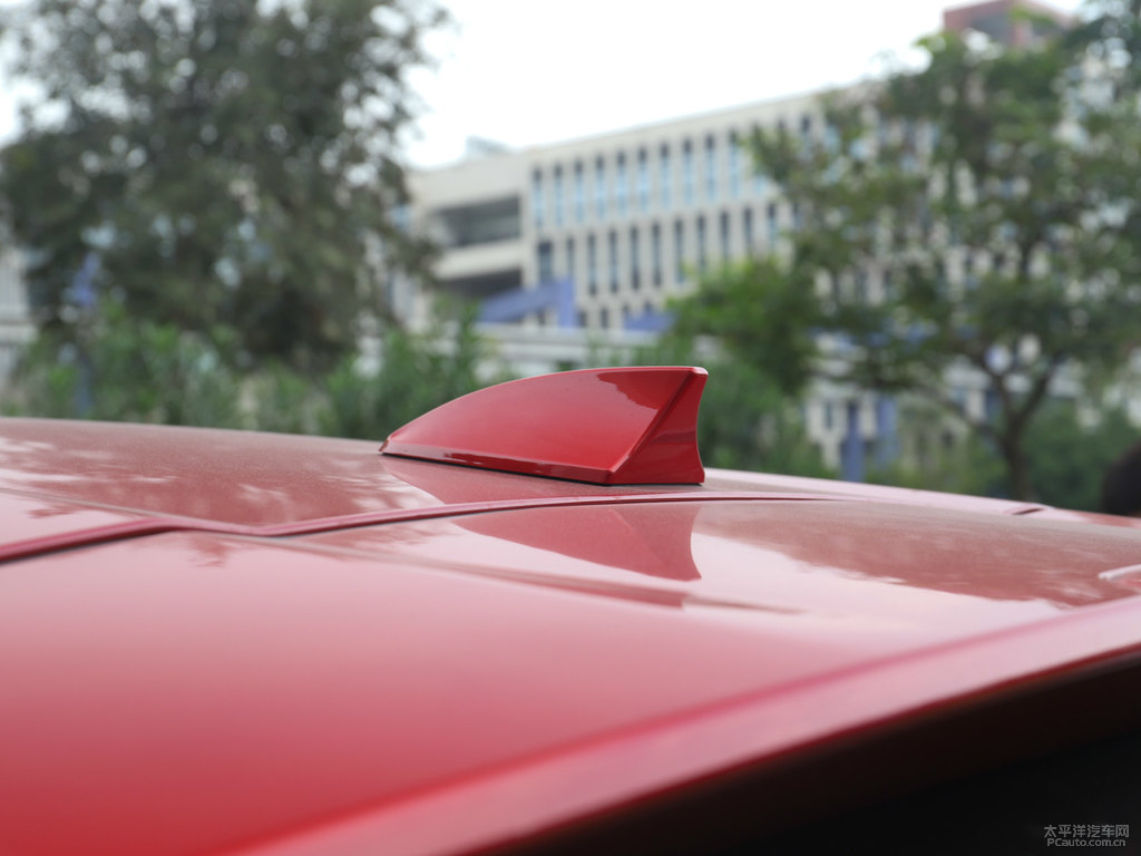 炫晶紅風(fēng)光ix5車身外觀圖片