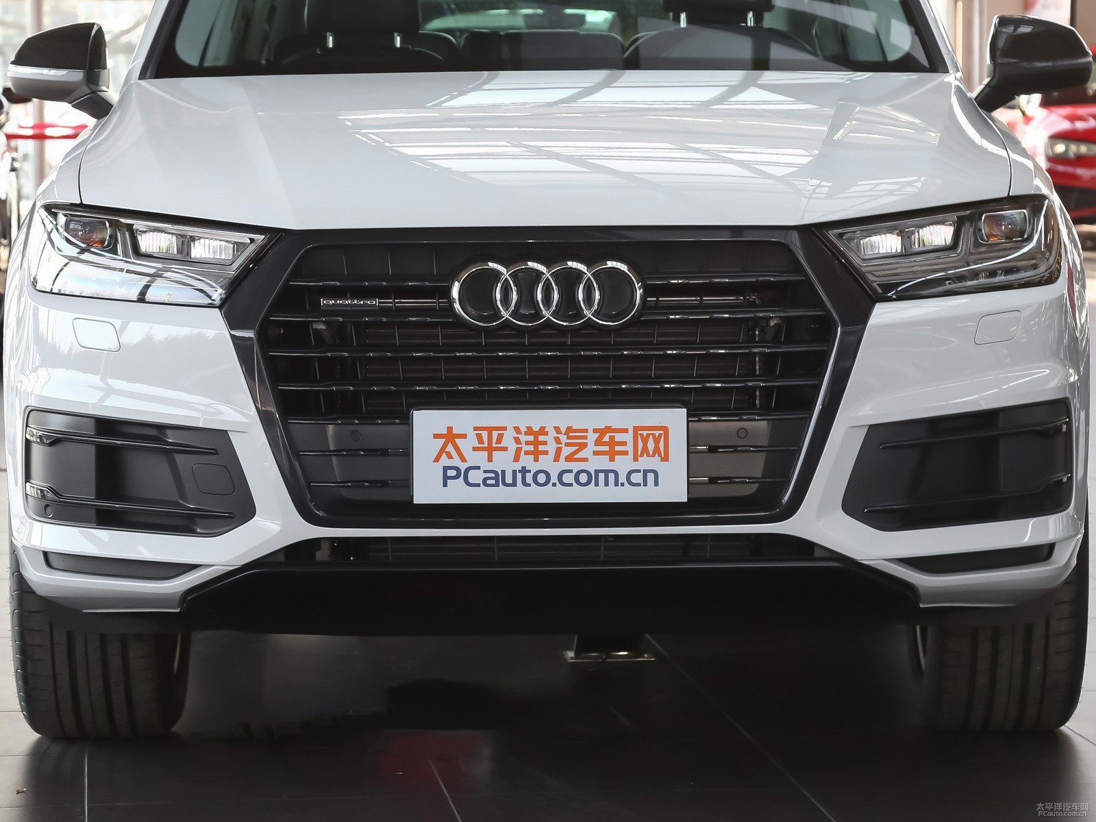 奧迪Q7外觀高清大圖