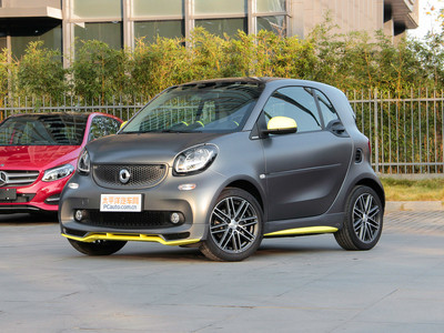 smart fortwo 2018款 0.9T BRABUS tailor made硬顶版专属定制