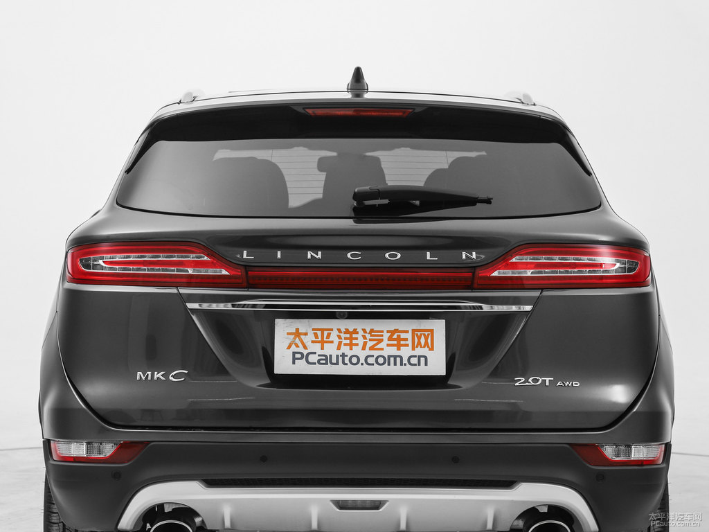蒼穹灰林肯MKC車尾外觀圖片