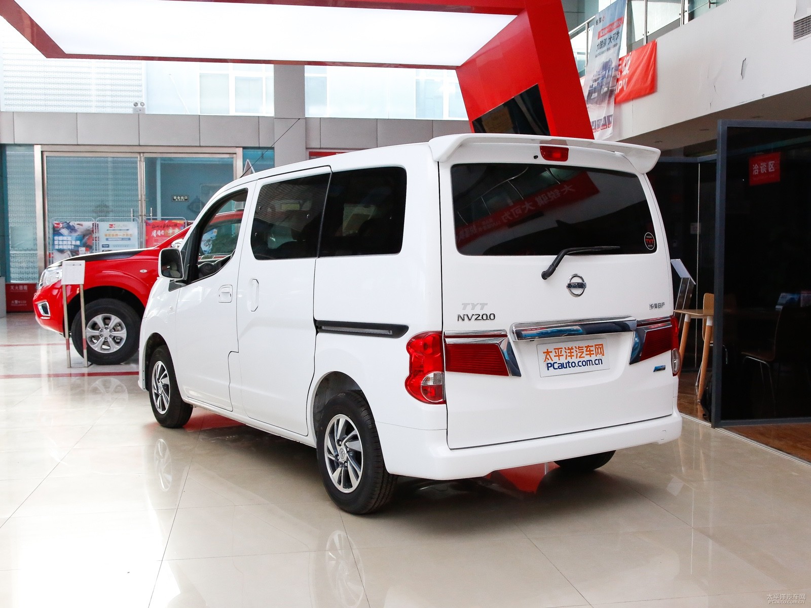 日產(chǎn)NV200外觀高清大圖