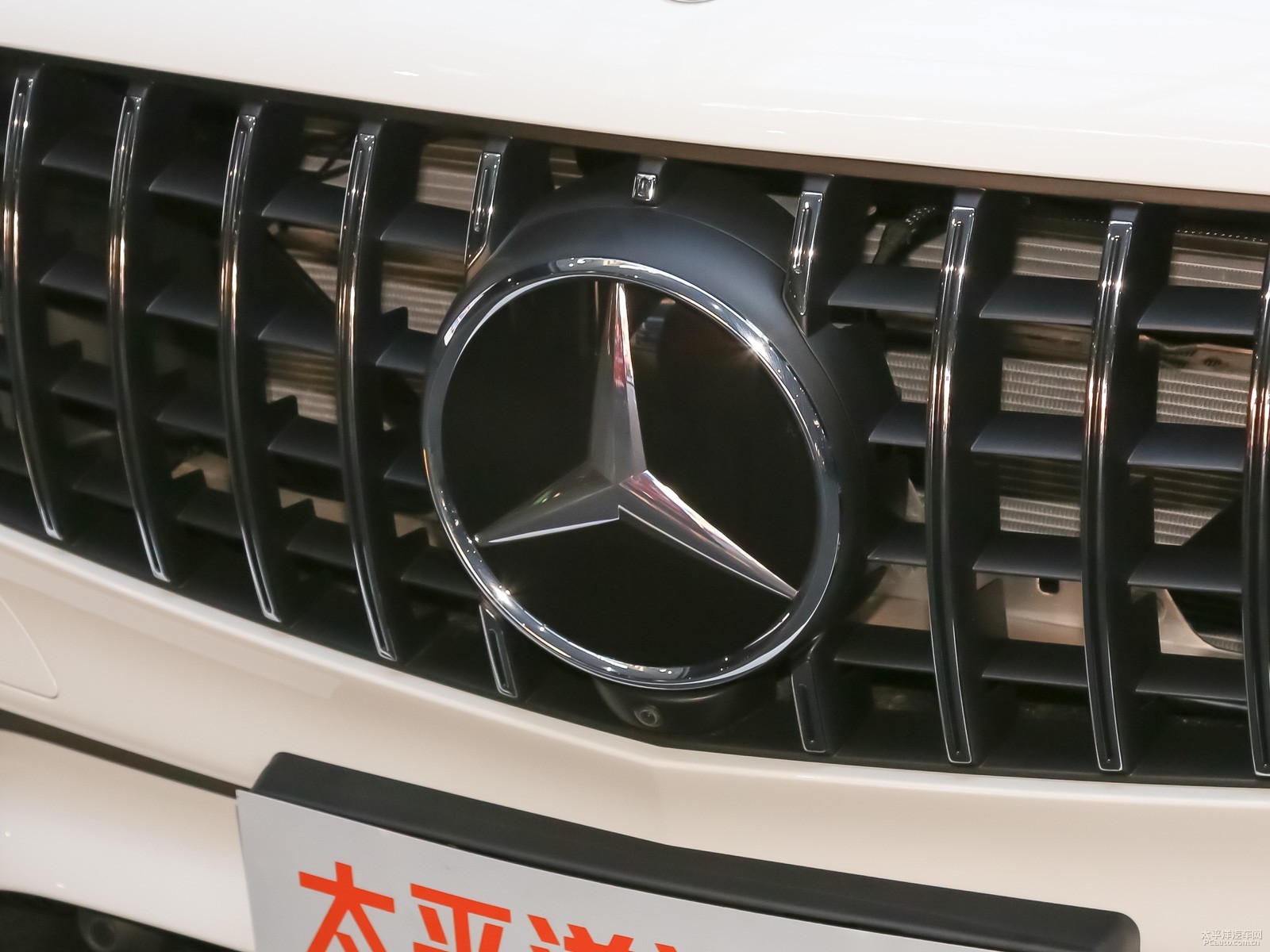 GLC 轎跑SUV AMG外觀高清大圖