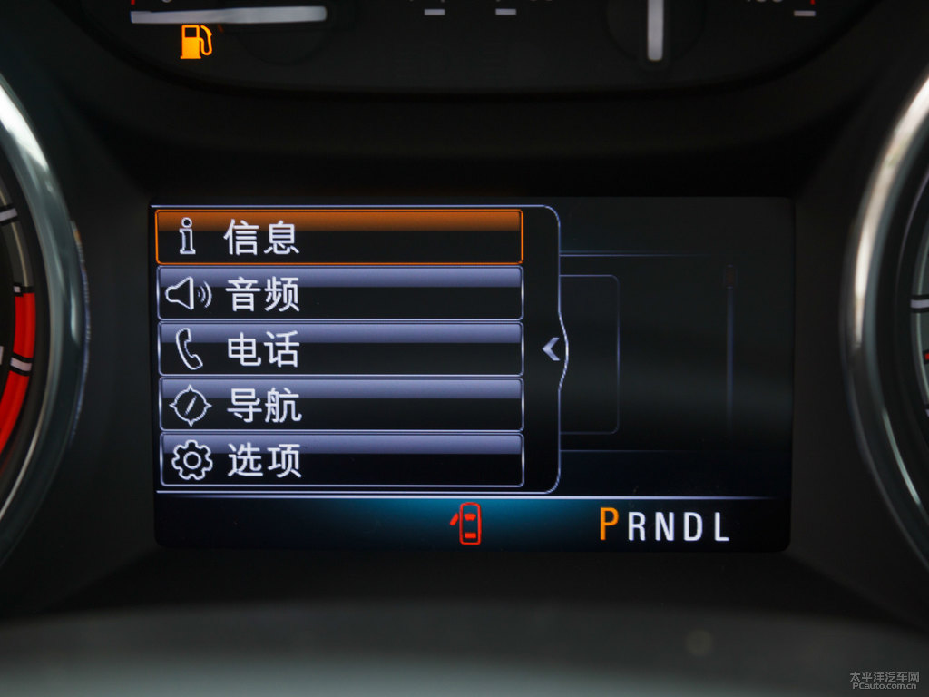雪域白威朗中控內(nèi)飾圖片