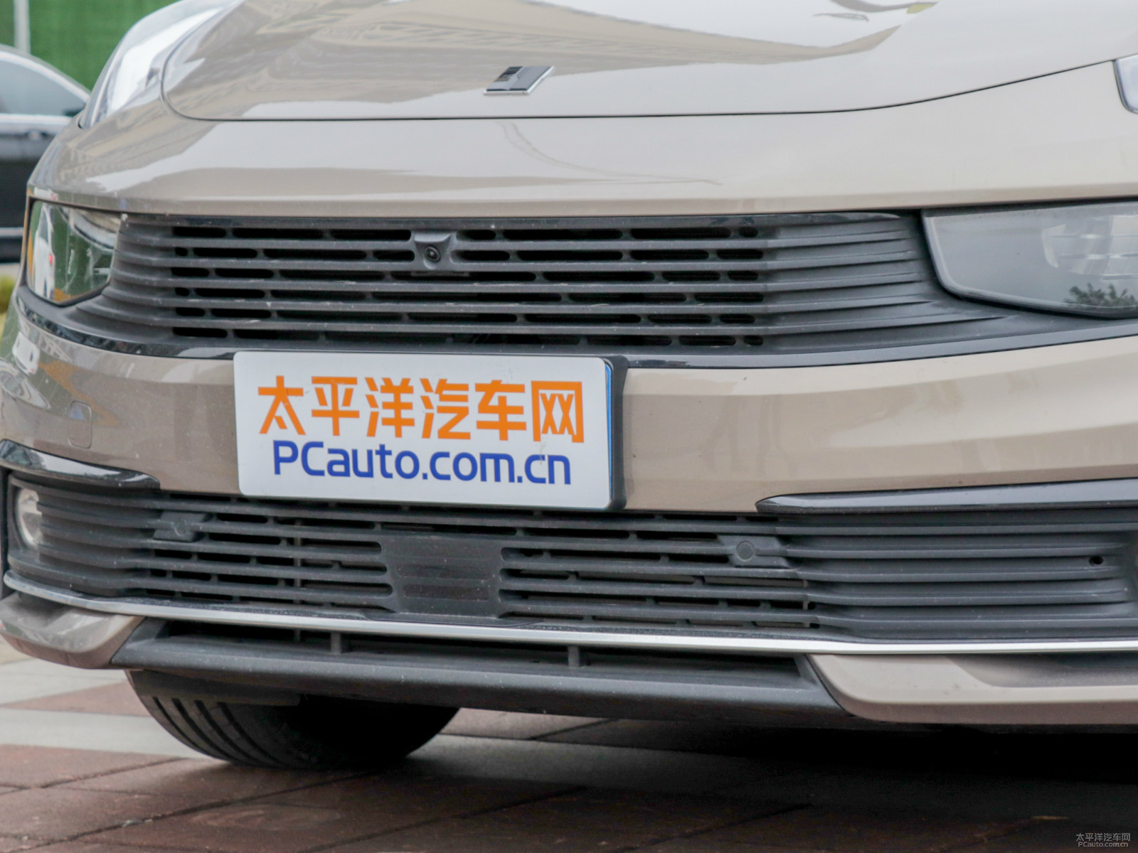 領(lǐng)克03外觀高清大圖