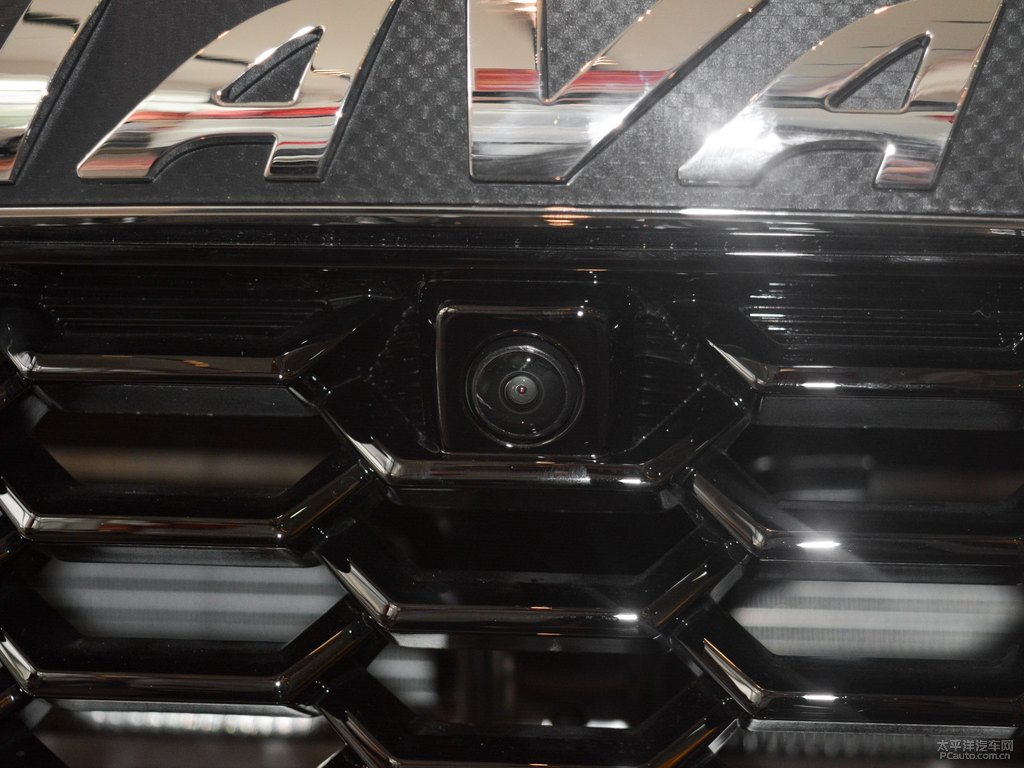 銀河白哈弗F7車頭外觀圖片