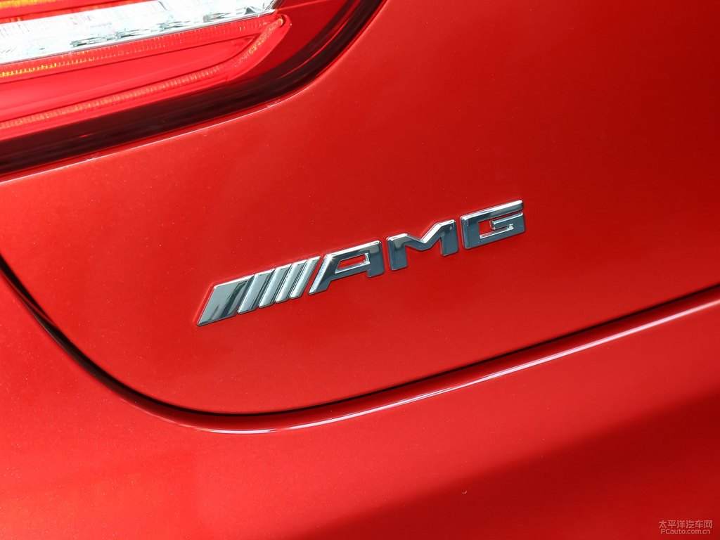 ʯӢtGLC ISUV AMG܇β^DƬ