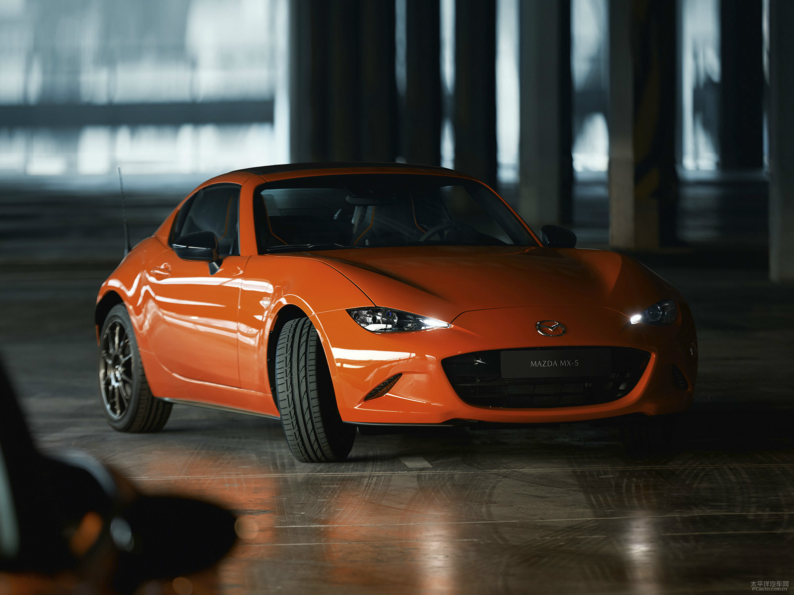 馬自達(dá)MX-5外觀高清大圖