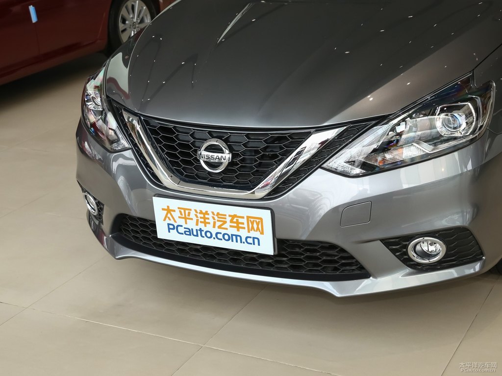 鎢鋼灰軒逸車頭外觀圖片