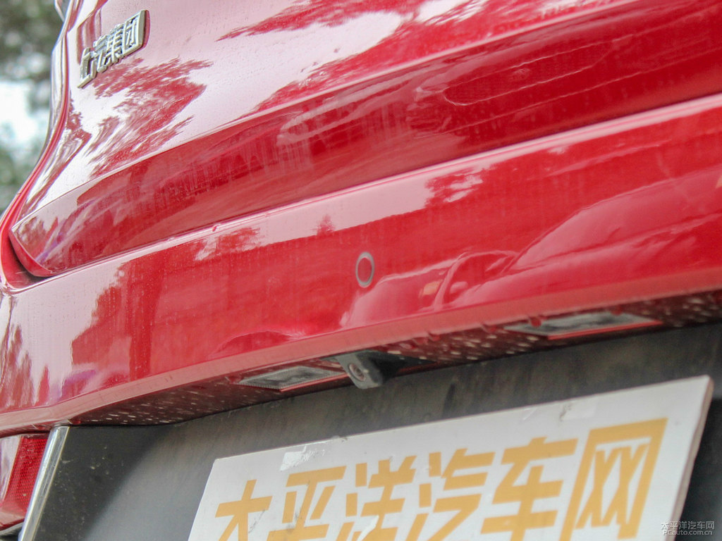 名爵ZS車尾外觀圖片