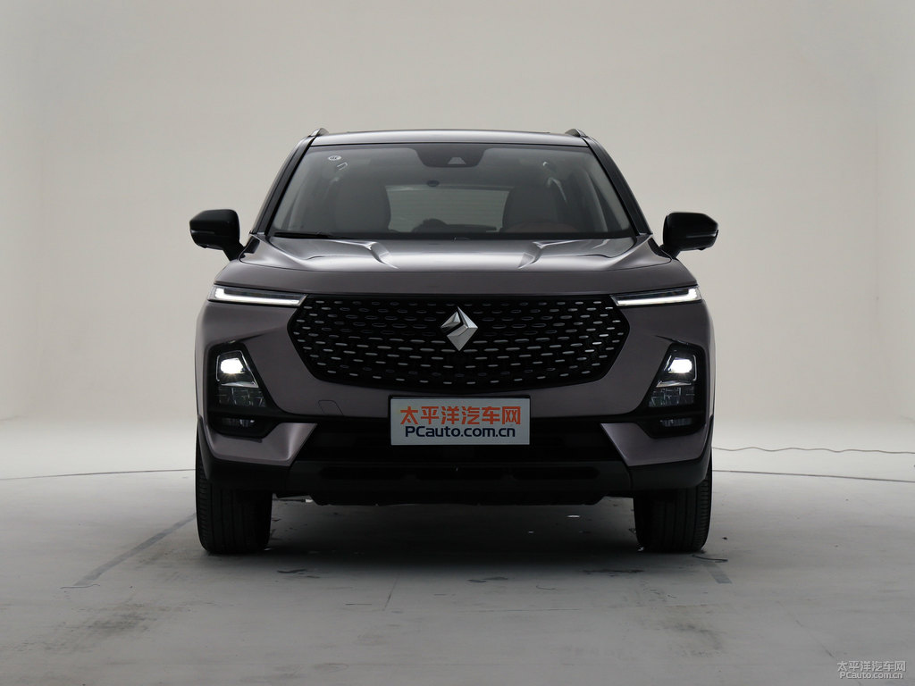星云紫寶駿RS-5車頭外觀圖片