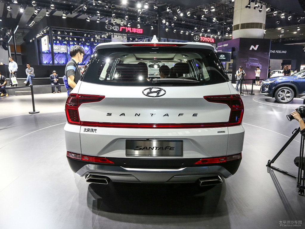 水晶白勝達(dá)整車外觀外觀圖片