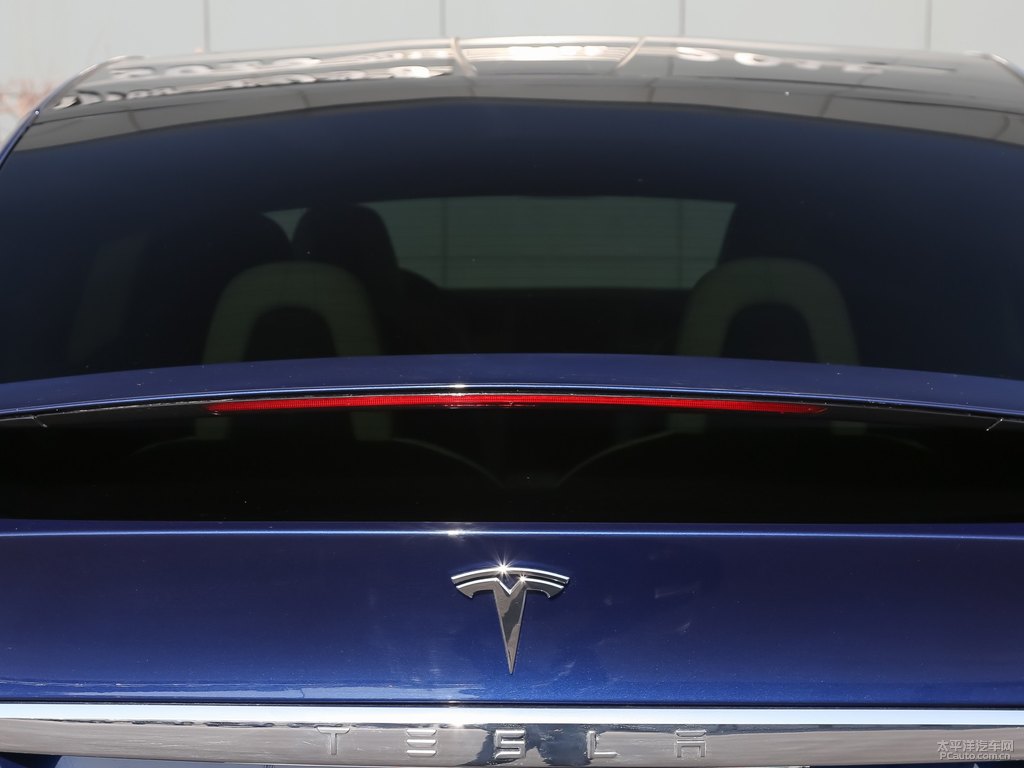 深海藍(lán)Model X車尾外觀圖片