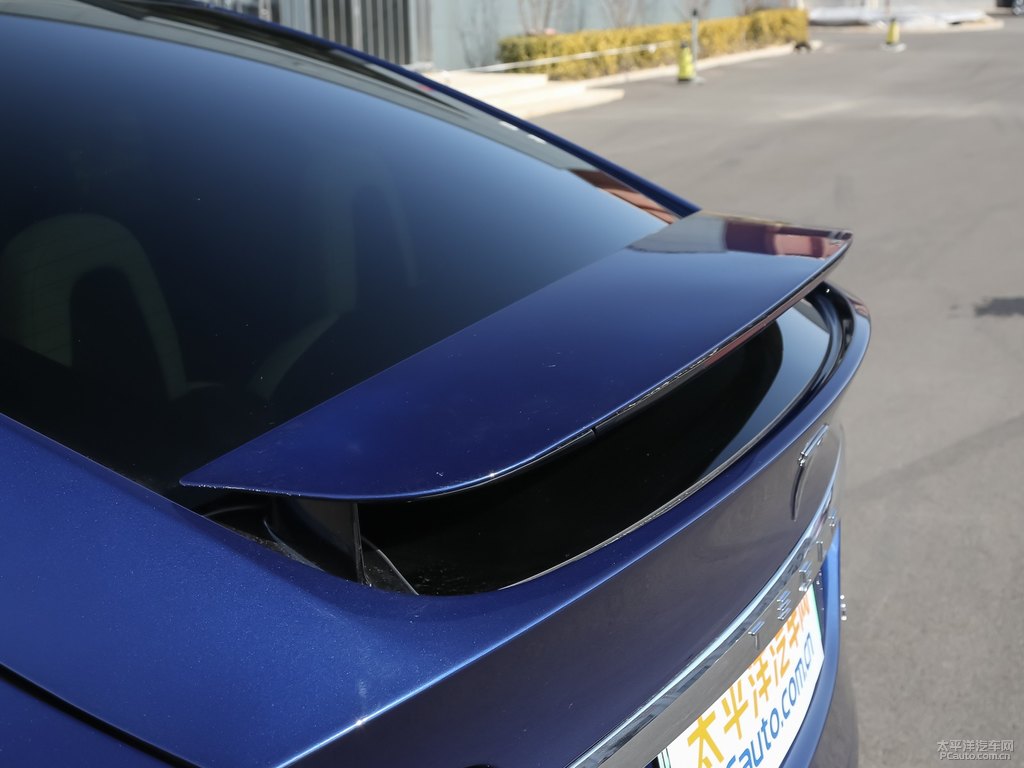 深海藍(lán)Model X車尾外觀圖片