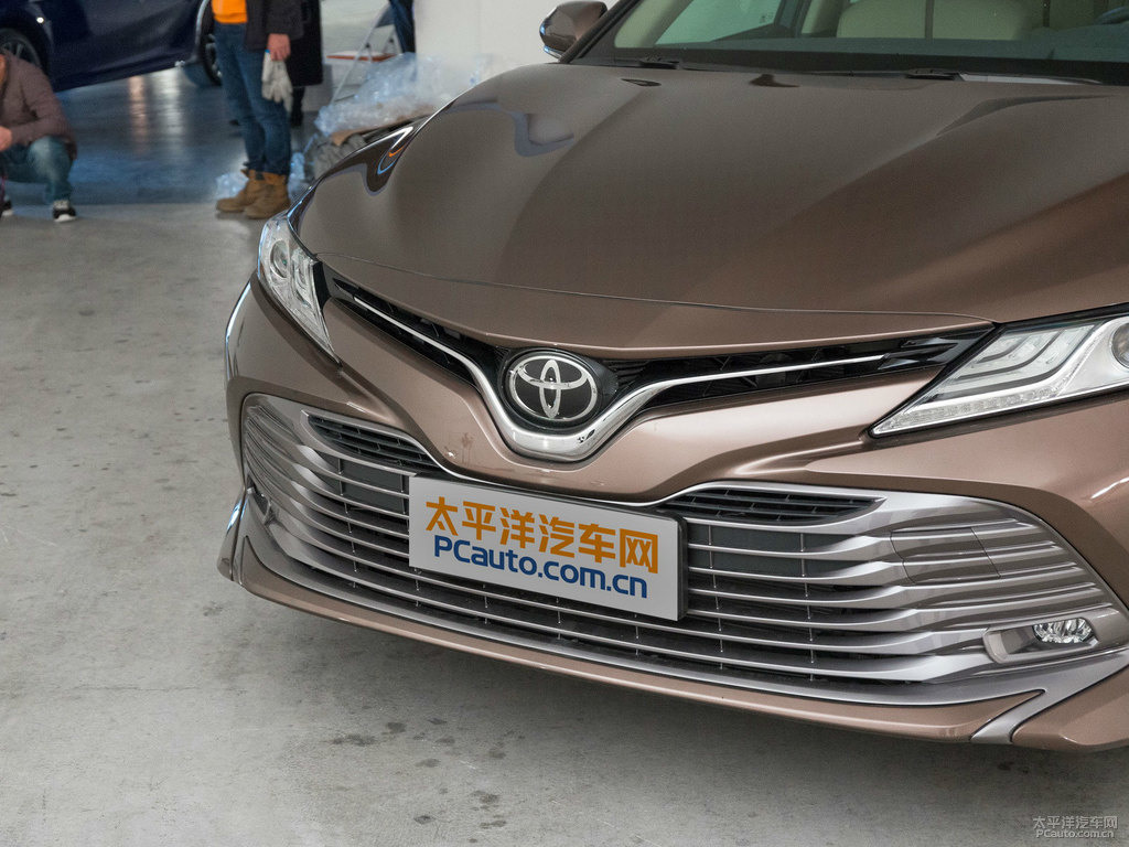 虎睛棕凱美瑞車頭外觀圖片