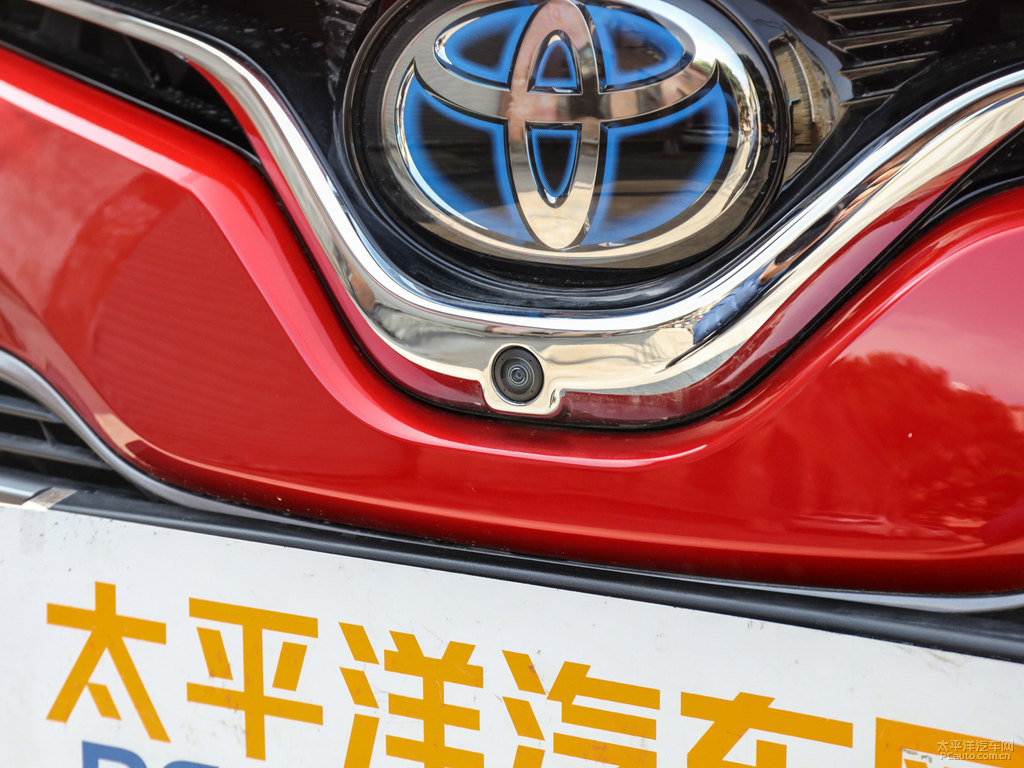 耀動紅凱美瑞車頭外觀圖片