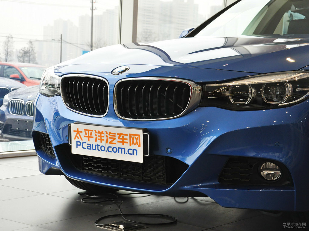 寶馬3系GT車頭外觀圖片