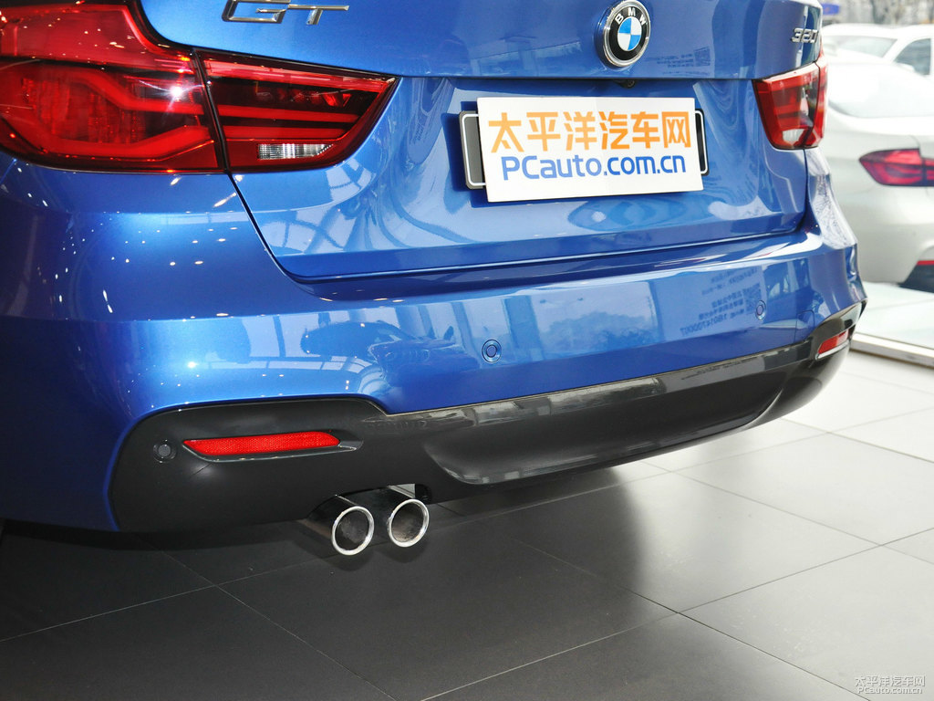 寶馬3系GT車尾外觀圖片