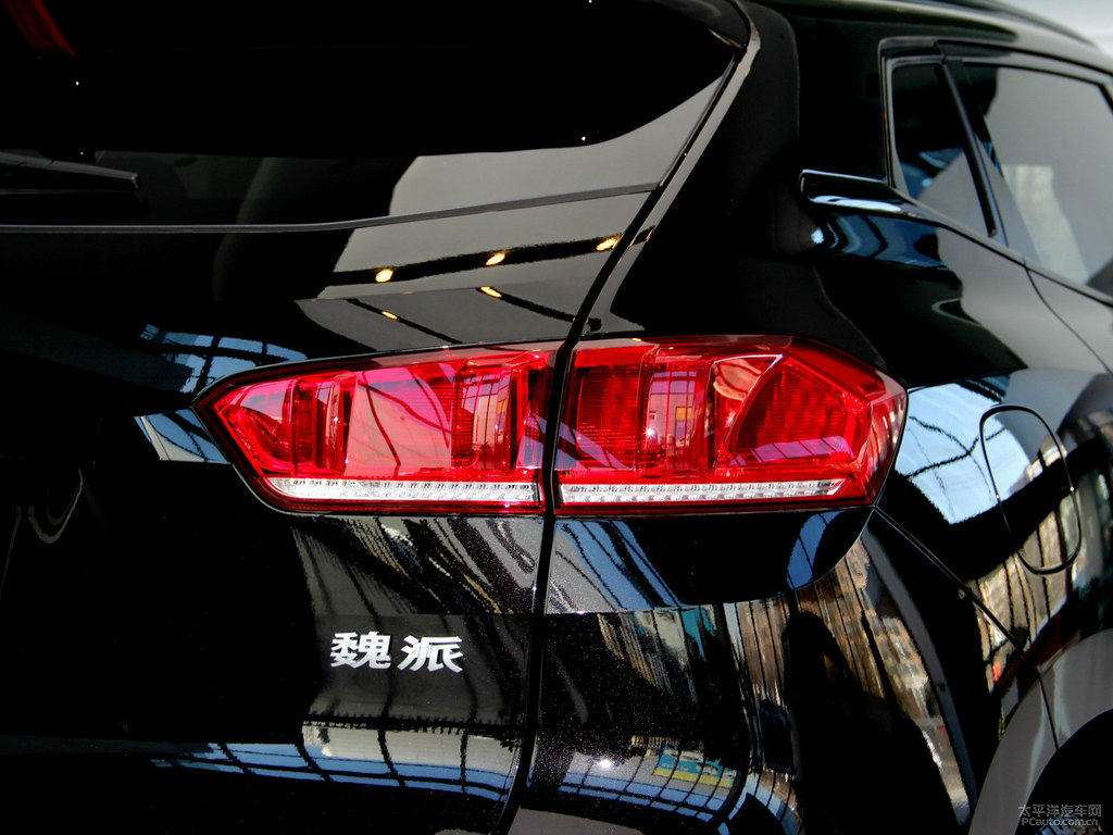 炫晶黑魏牌 VV7車尾外觀圖片
